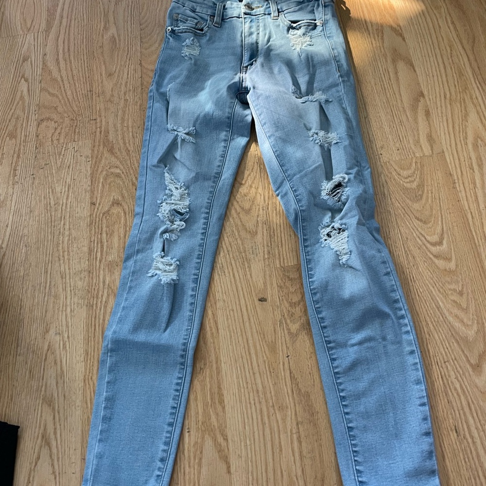 Blue skinny jeans